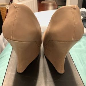 L.A.M.B Novice Wedges (used in box)